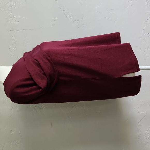 Banana Republic Luxe Crew MP - Picture 3 of 10